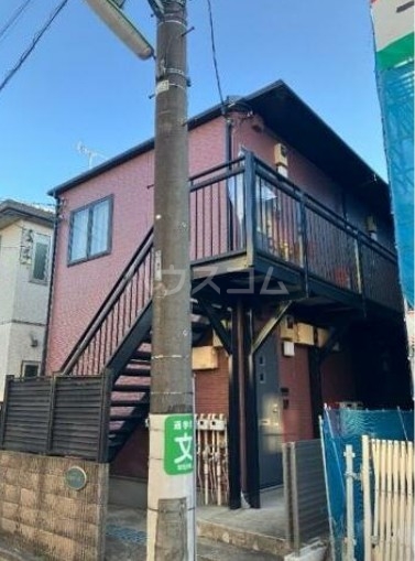 14/19 エントランス