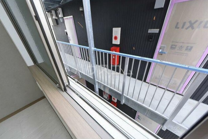 13/25 バルコニー