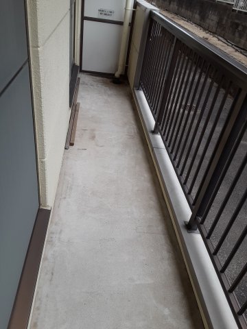 21/30 バルコニー