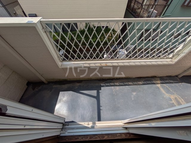 16/27 バルコニー