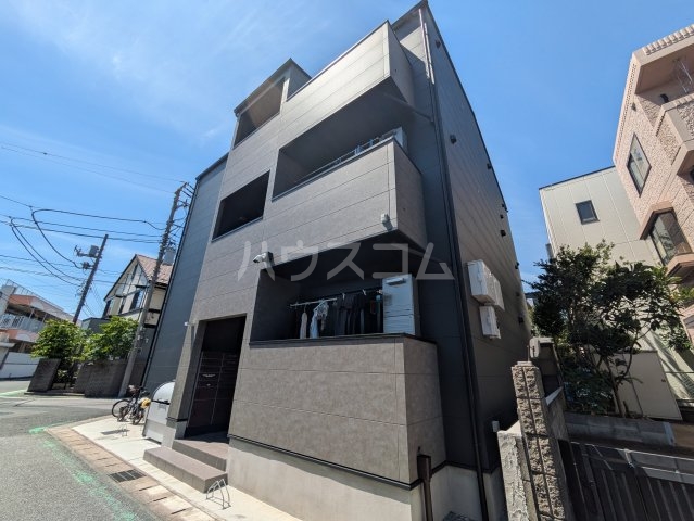 2/30 外観