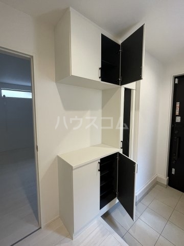 14/30 玄関