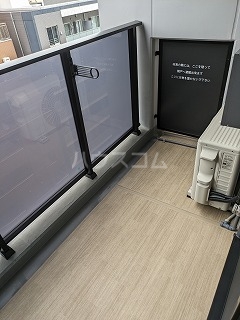 4/15 バルコニー