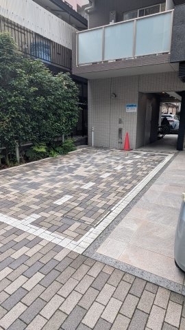 3/10 駐車場