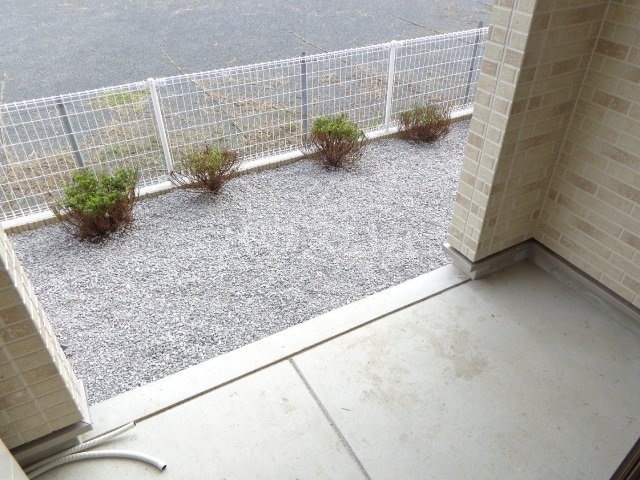 14/28 バルコニー