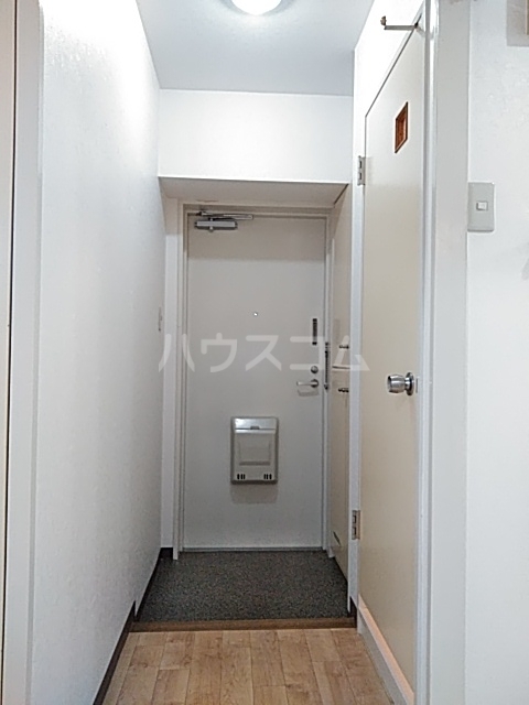 15/30 玄関