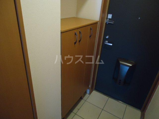 17/26 エントランス