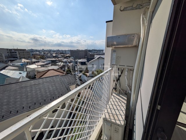 23/30 バルコニー