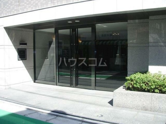 2/3 エントランス