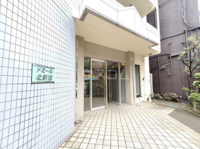 15/17 エントランス