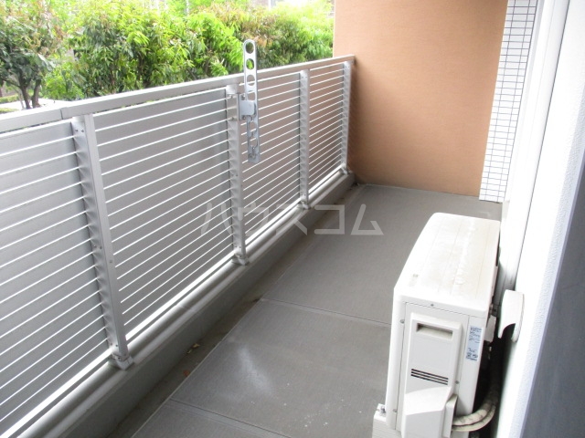 19/30 バルコニー