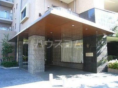 15/17 エントランス