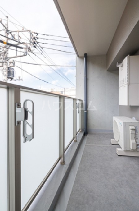 15/28 バルコニー