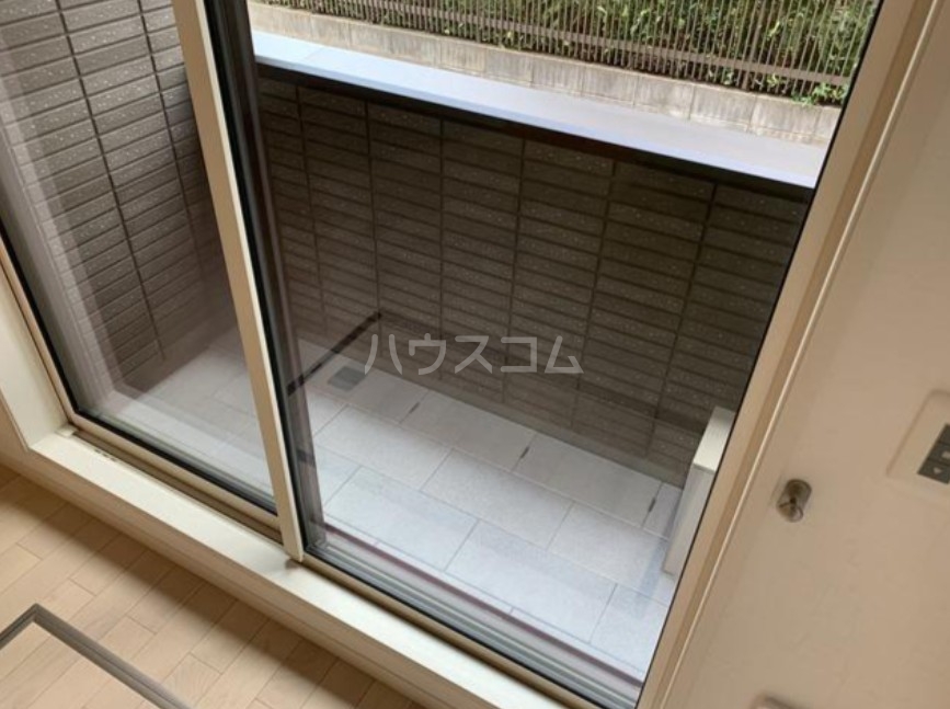 13/16 バルコニー