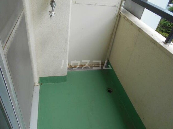 13/17 バルコニー