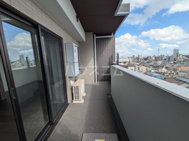 17/25 バルコニー