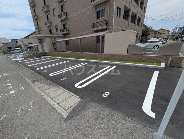 29/30 駐車場