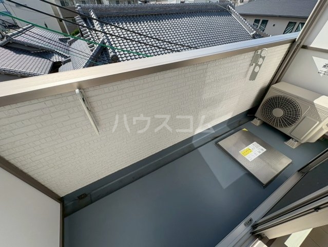 19/28 バルコニー