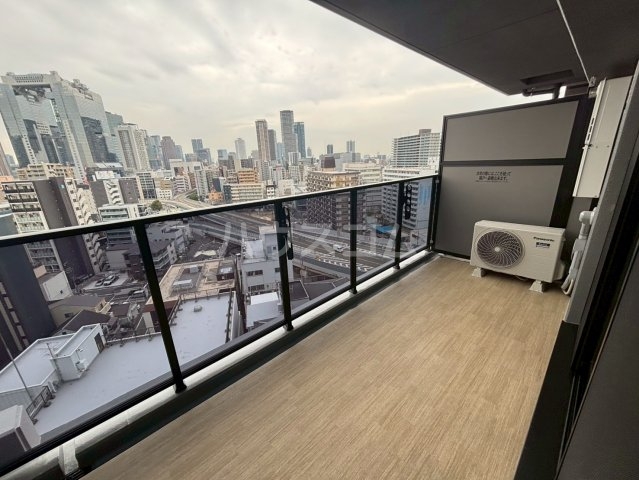 18/30 バルコニー