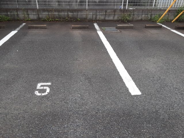 27/29 駐車場