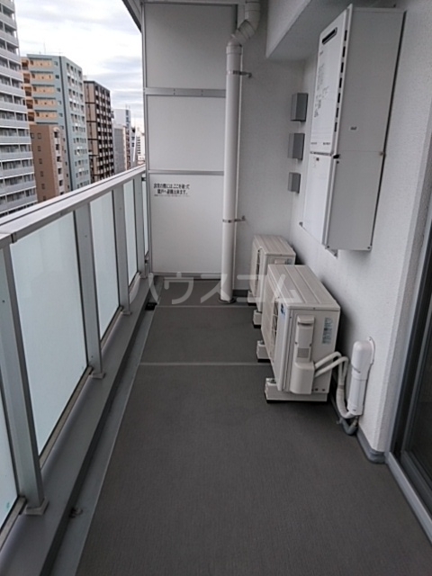 20/30 バルコニー