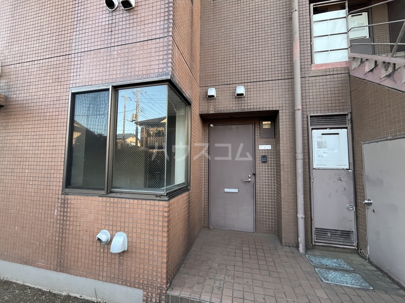 2/8 エントランス