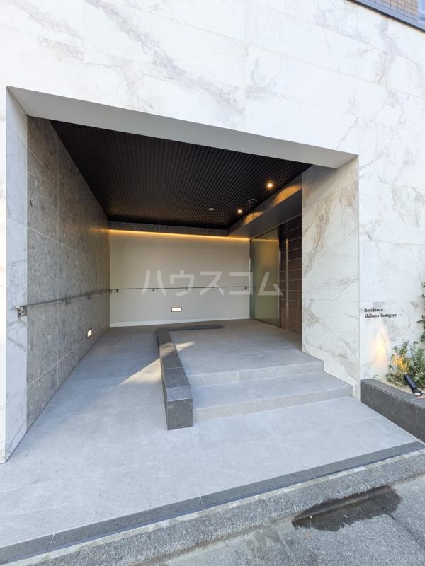 17/24 エントランス