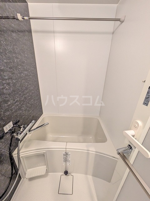 18/30 浴室