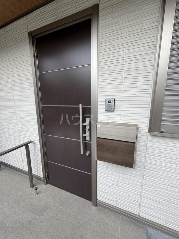 20/27 エントランス