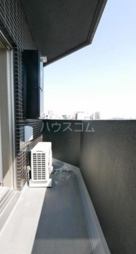 13/21 バルコニー