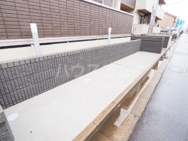 13/19 バルコニー