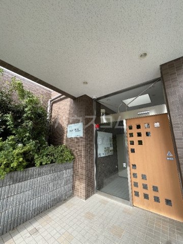 3/6 エントランス