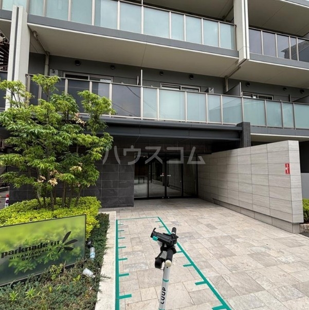 15/17 エントランス