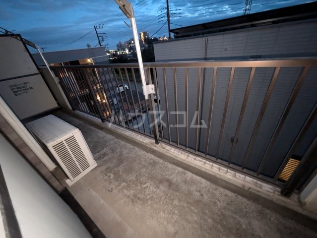 20/30 バルコニー