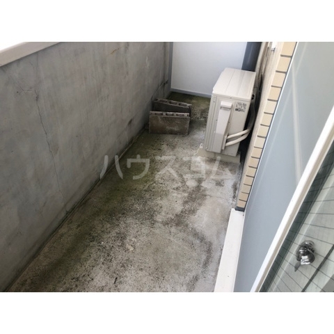 17/26 バルコニー