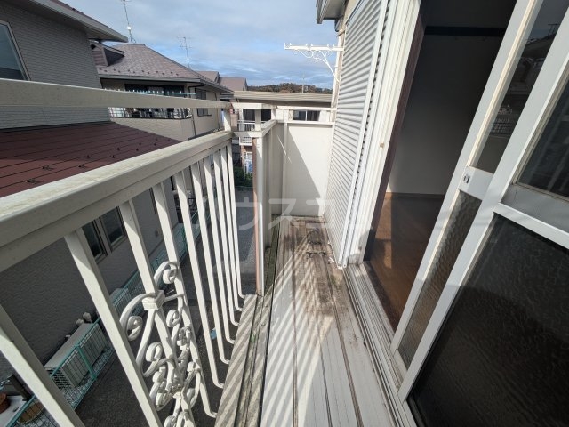 13/23 バルコニー