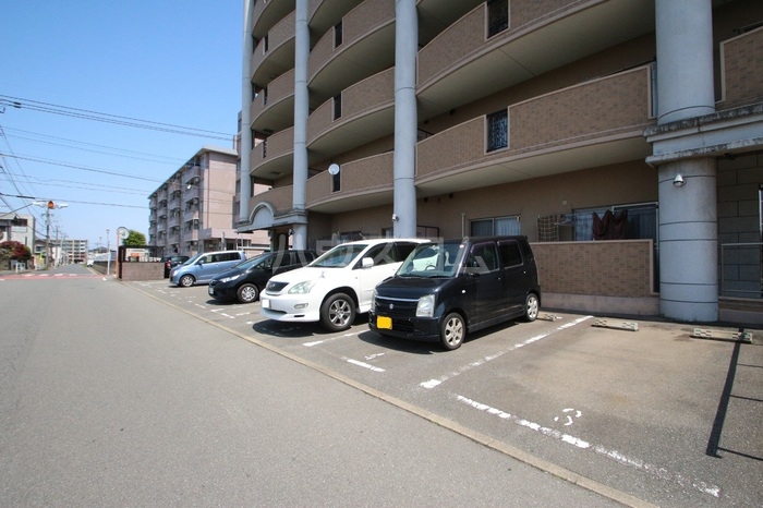 17/26 駐車場