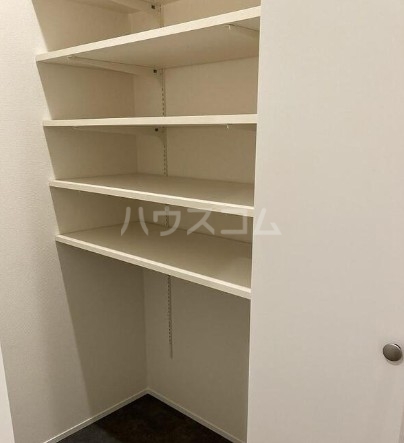 18/24 エントランス