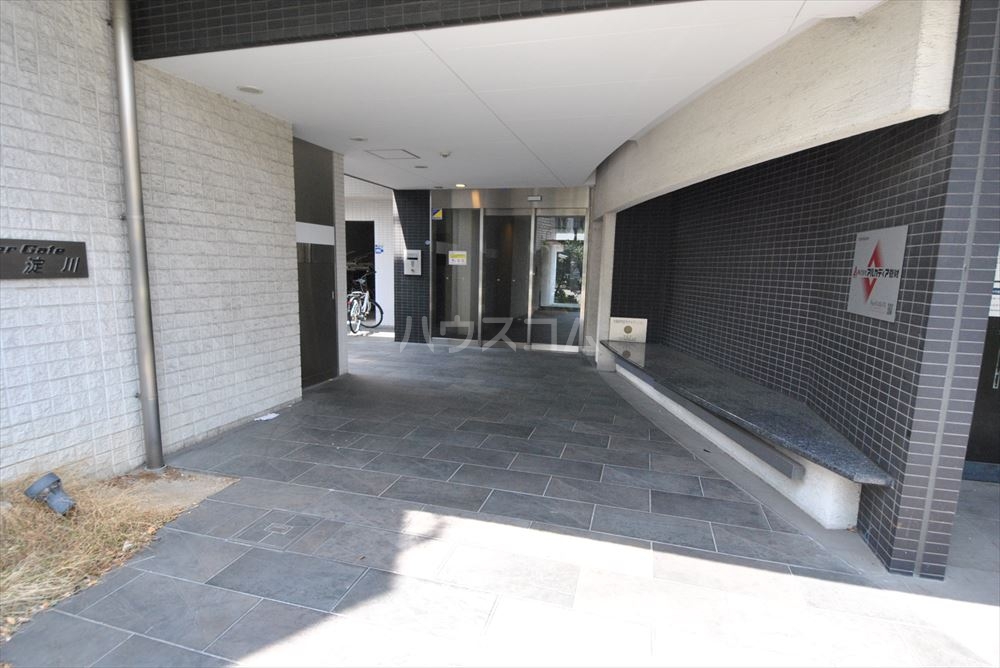 29/30 エントランス