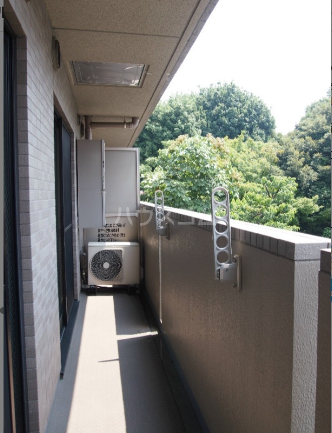 14/20 バルコニー