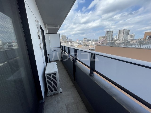 13/30 バルコニー