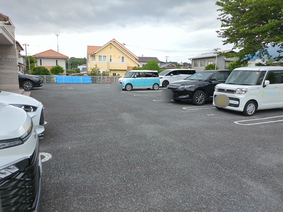 27/29 駐車場