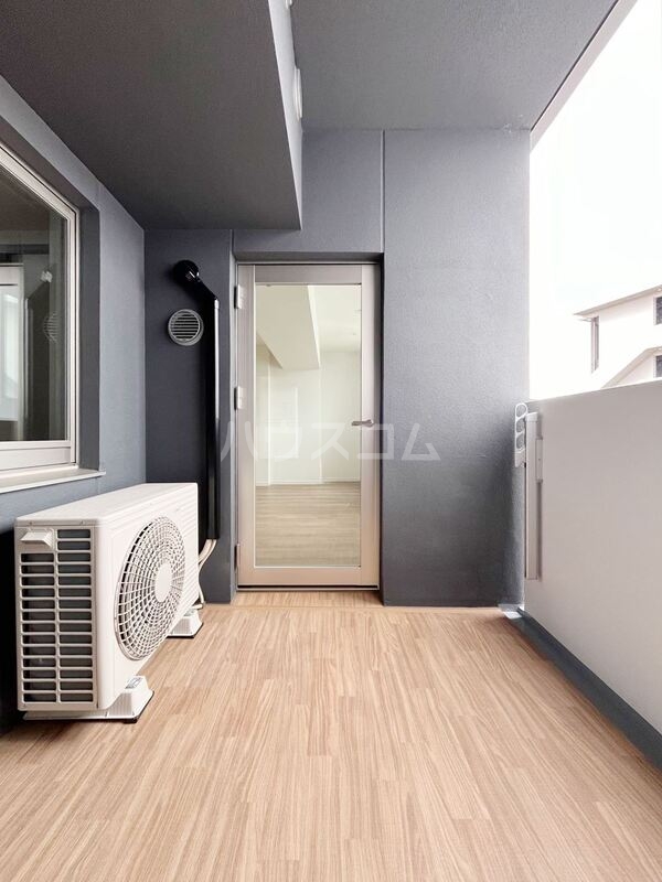 21/30 バルコニー