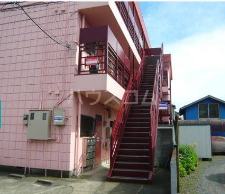 14/18 エントランス