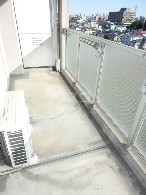 15/30 バルコニー