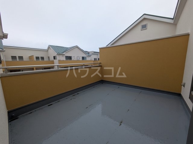 15/27 バルコニー