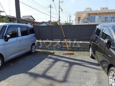 22/29 駐車場