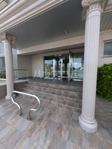 29/30 エントランス