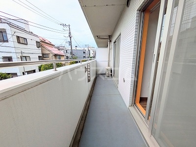 15/28 バルコニー