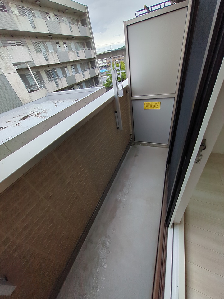 19/30 バルコニー